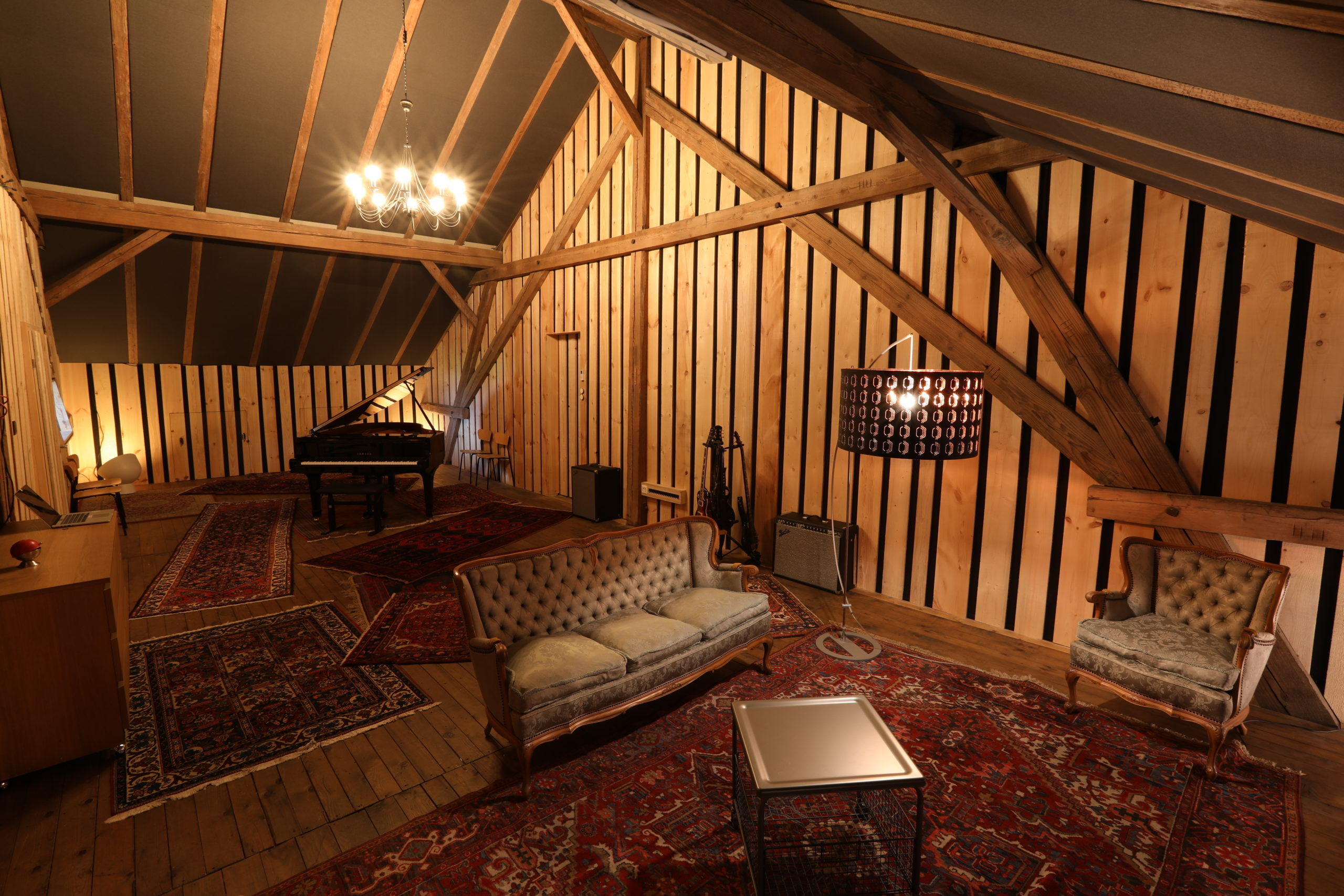 Large live room with grand piano